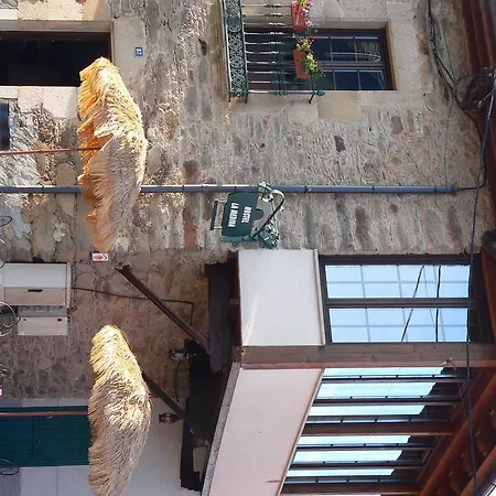 La Medina De Camponaraya