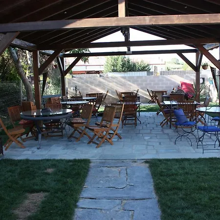Hostal La Medina De Camponaraya