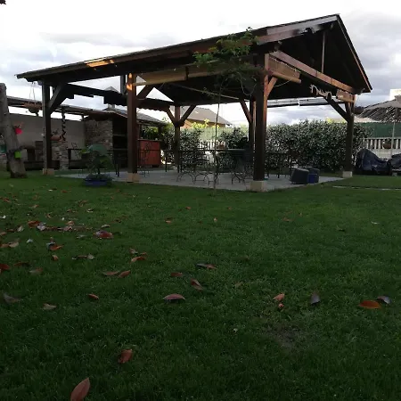 La Medina De Hostel